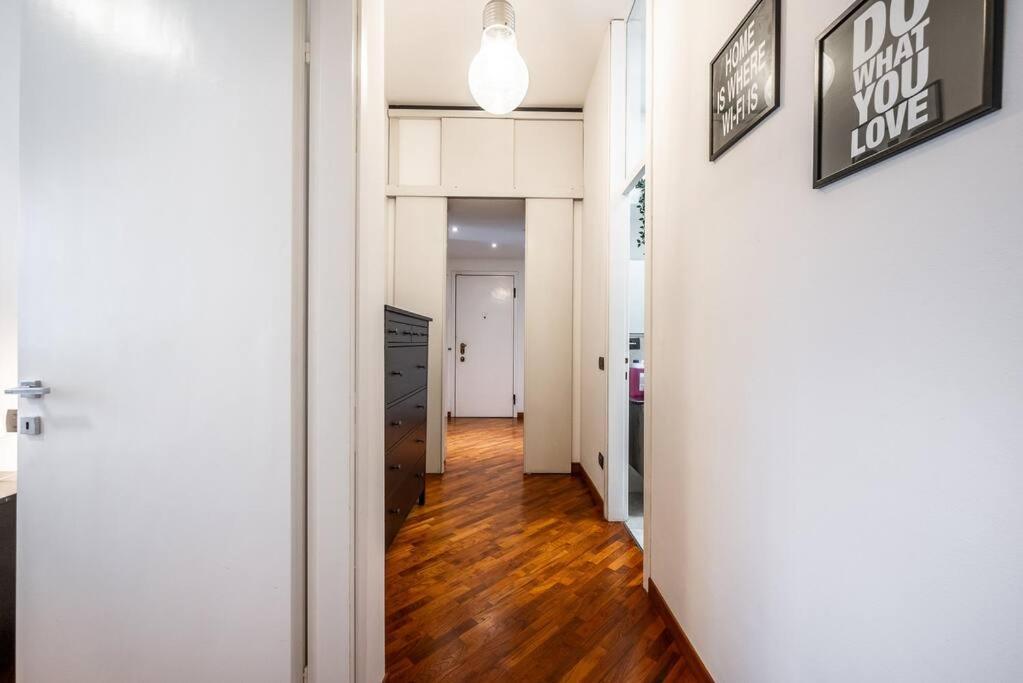 Carrobbio'S Nest - Elegant With Wifi And Netflix Lägenhet Milano Exteriör bild